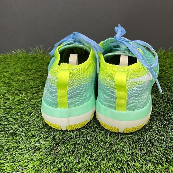 Nike Free TR Focus Flyknit Trainers - Picture 4 of 9